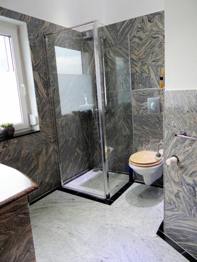 Travelers Home Hasloch  Exteriör bild