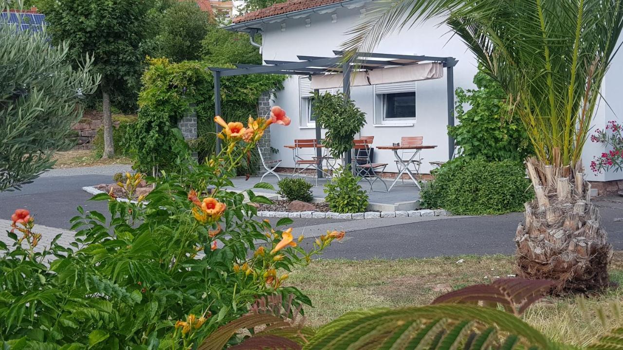 Travelers Home Hasloch  Exteriör bild