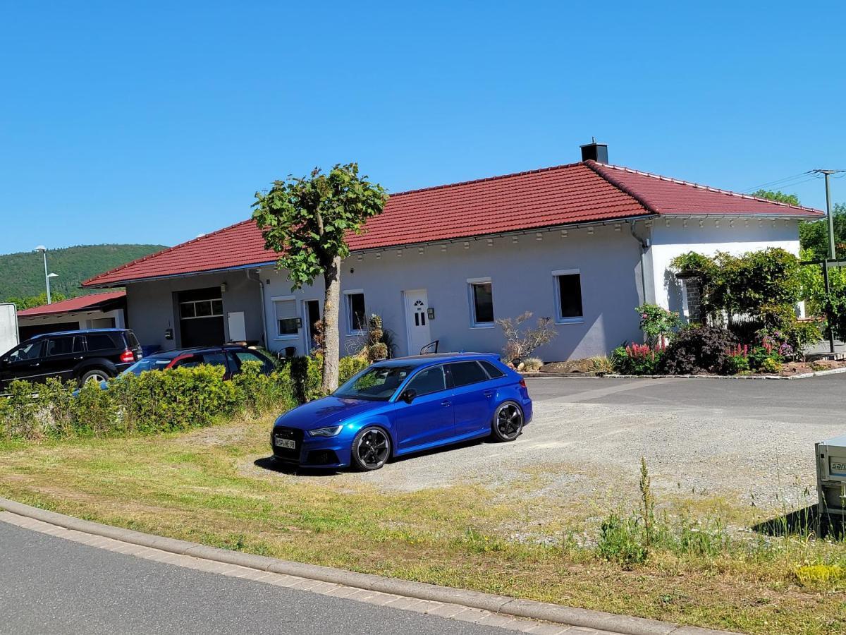 Travelers Home Hasloch  Exteriör bild